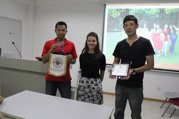 热祝奥林修斯与意大利中意学校圆满合作 大奥新闻 上海奥林修斯体育运动 冬 夏令营